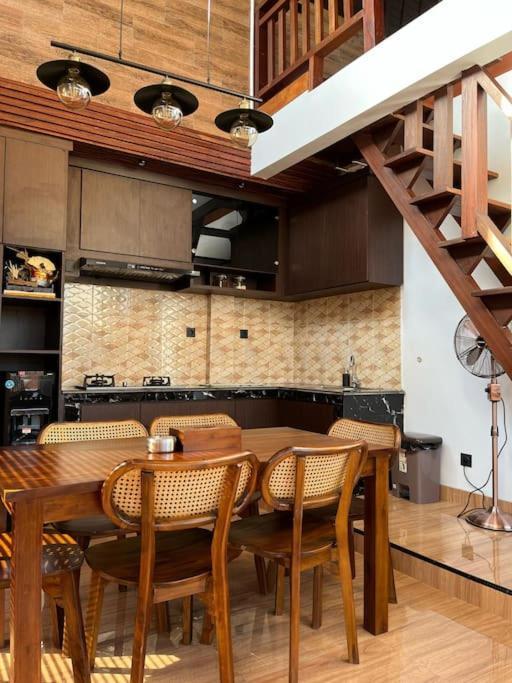 Tori Klumpu, 3 Bedroom Artistic Villa, Dual Views Near Ubud Badung  Esterno foto